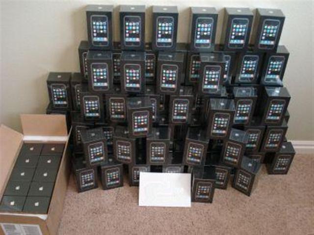 grossiste destockage Vends lots de Apple iPhone 3G 16Go Version 2.0 neuf avec garantie Apple care